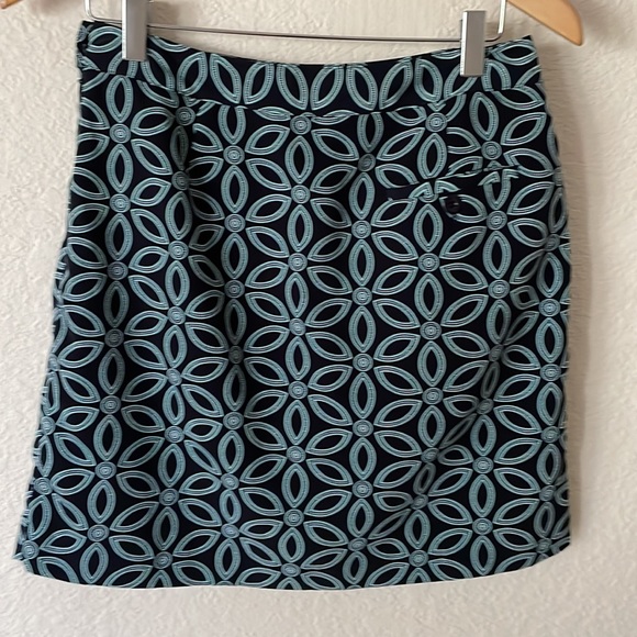 EP PRO Woman’s Golf Skirt/Skort Size 2 - Picture 2 of 8